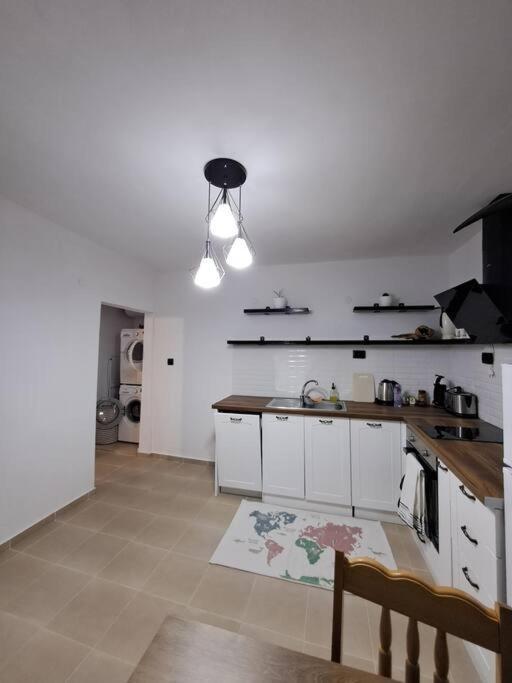 חאסקובו White House Apartments מראה חיצוני תמונה