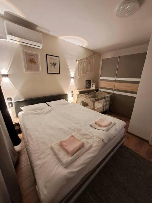 חאסקובו White House Apartments מראה חיצוני תמונה